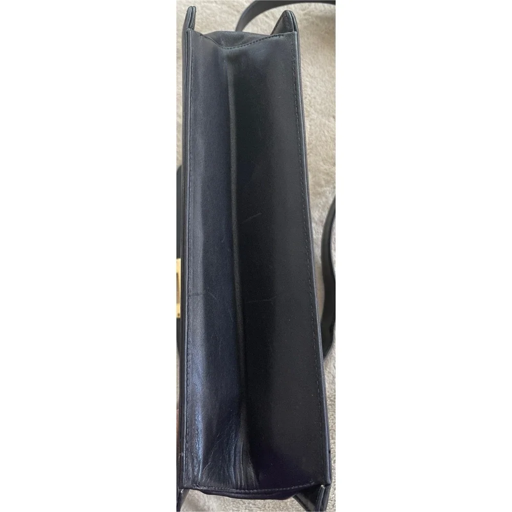 Koret‎ Vintage Genuine Leather Handbag